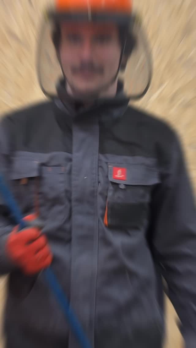 Łom nie tylko dla bandytów 😅#szczecin #rageroom #rozrywka #fyp #demolka