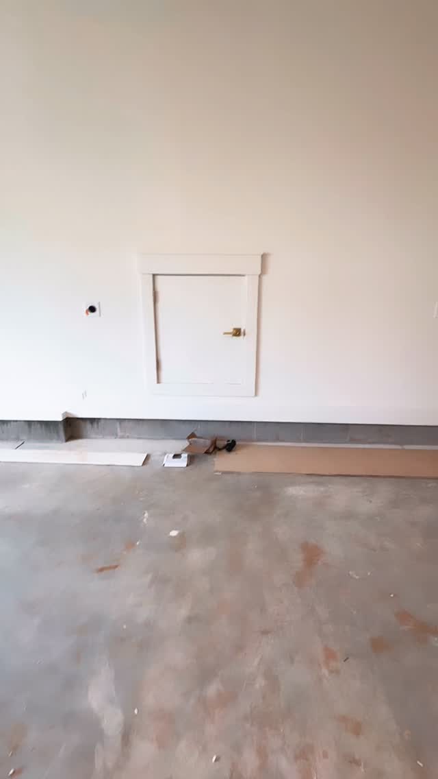 When you build custom with SGH, we can create a wonderfully functional home. #customhomebuilder #customhomes #garagetopantry #perfecthome #coolfeatures