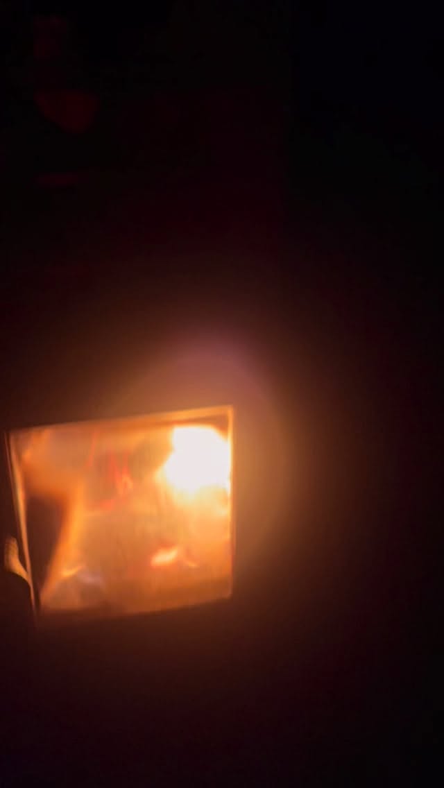 Välkomna till bastun här kan du kan få en yoga ritual med andning och rörelser innan isvaken. Eller om ni vill bara basta själva och tända upp eller om ni vill ha bastun upp tänd av mig.
Välkomna
Pris:
För 2 h bastu upplevelse, ved ingår.
750 kr (+500kr deposition som du får tillbaka när jag ser att det är rent, veden är uppfylld och isvaken stäng)
Ni tänder upp och öppnar isvaken själva. Lämna bastun och isvaken som du tog emot den (här får du totalt 3h, för att få tid till att få bastun varm)
Du behöver vara erfaren att tända upp i bastu.
1500 kr
Upptänd bastu och öppen isvak.
2000 kr
Upptänd bastu
+Yoga för 4 personer därefter 350 kr/ person
Hyra:
Badrock 100kr
Badskor: 50kr
För att garantera din bokning, så svischar du på 123 351 41 22
https://www.google.com/maps/place//data=!4m2!3m1!1s0x466e0b6f09a7f809:0xa130dda5bb88e03a?entry=s&sa=X&ved=1t:8290&hl=sv-se&ictx=111
@kurort_are @yogawithfia