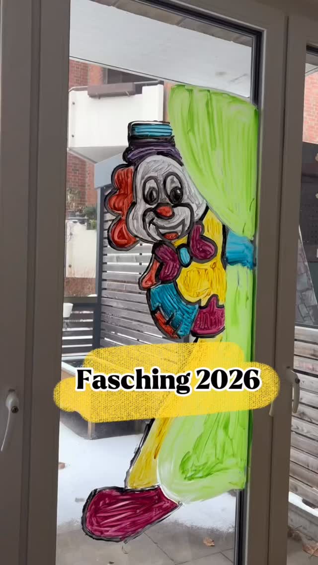 Fasching ist eine Zeit voller Fantasie, Freude und Gemeinschaft.
In unseren Kitas wurde gelacht, getanzt und kreativ gefeiert.
Die Kinder durften in verschiedene Rollen schlüpfen und gemeinsam einen bunten Tag erleben. 🤡🎈✨
#karneval #fasching #kita #hamburg #carneval