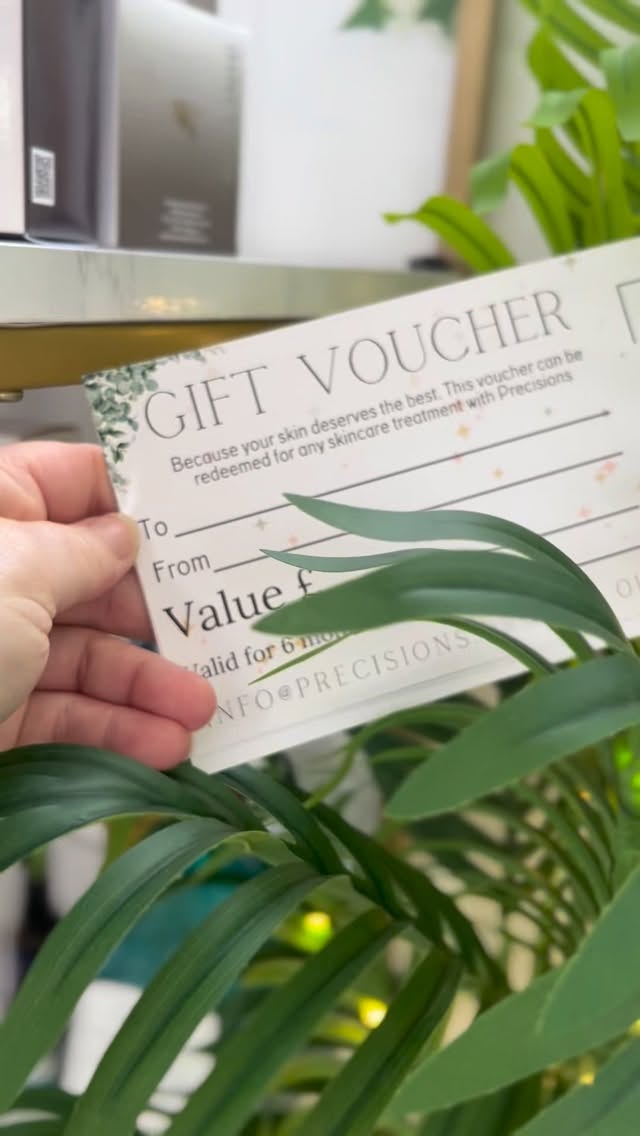 The power of a thoughtful gift can never be under estimated.
I mean, if you would love to be treated to a relaxing facial and massage I am sure your special person would as well.
But we are all guilty of putting self care last!
Give the gift of self care to someone special to show them you care ❤️
DM for gift vouchers.
Any value for any treatment
Anna ❤️
#leightonbuzzard #leightonbuzzardmums #leightonbuzzardaesthetics #miltonkeynesmums #mothersdaygifts