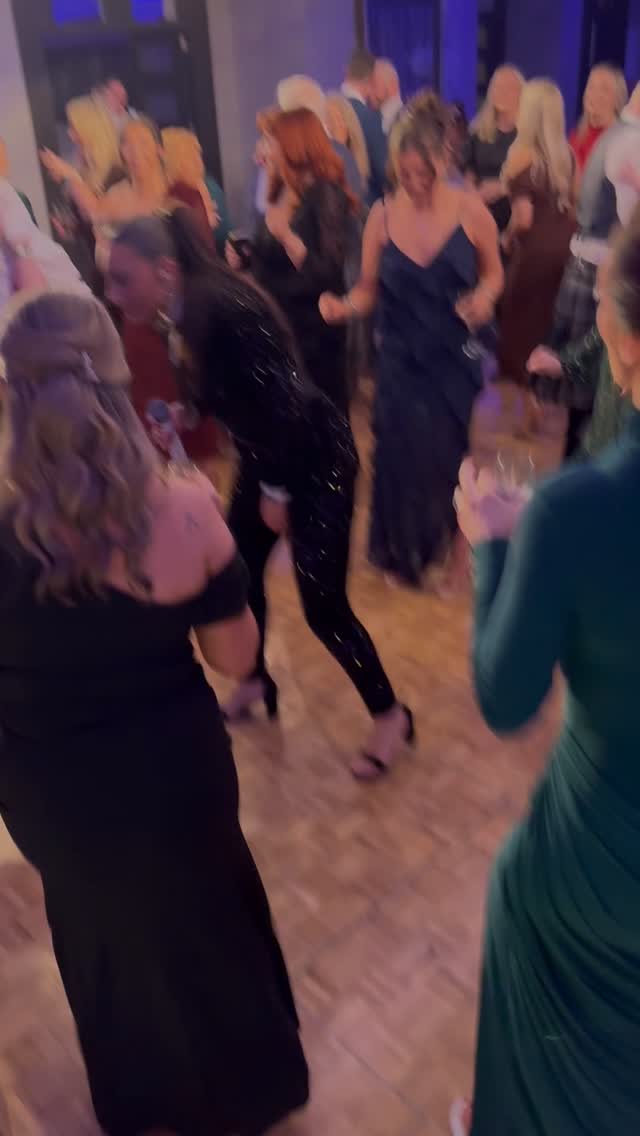 Ross giving Heather a helping hand to finish fireball 😂😂🔥🔥🔥 - Karen Mackenzie & Ross Willis @dalmenyparkhotel #wedding #scottishwedding #groom #bride #party