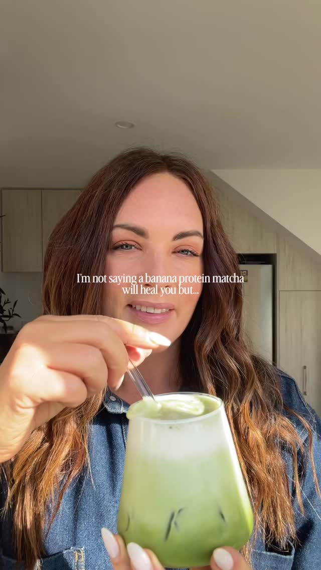 Adding 1/2 banana + 3 heaped tbsp of @lakoanutrition salted vanilla protein to milk makes the best high protein matcha
Matcha from @the_matcha_club
#highproteinmatcha #healthcoachnz #matcha #icedmatchq #morningmatcha
