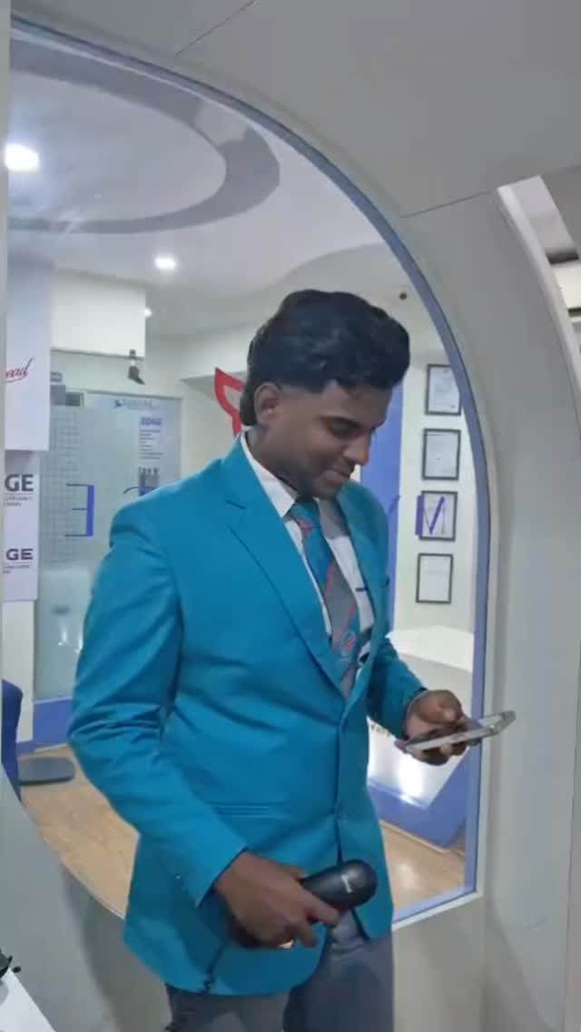 #learn the art of public speaking and excell the world of aviation. #aviation #airportlife #cabincrew #myfledge