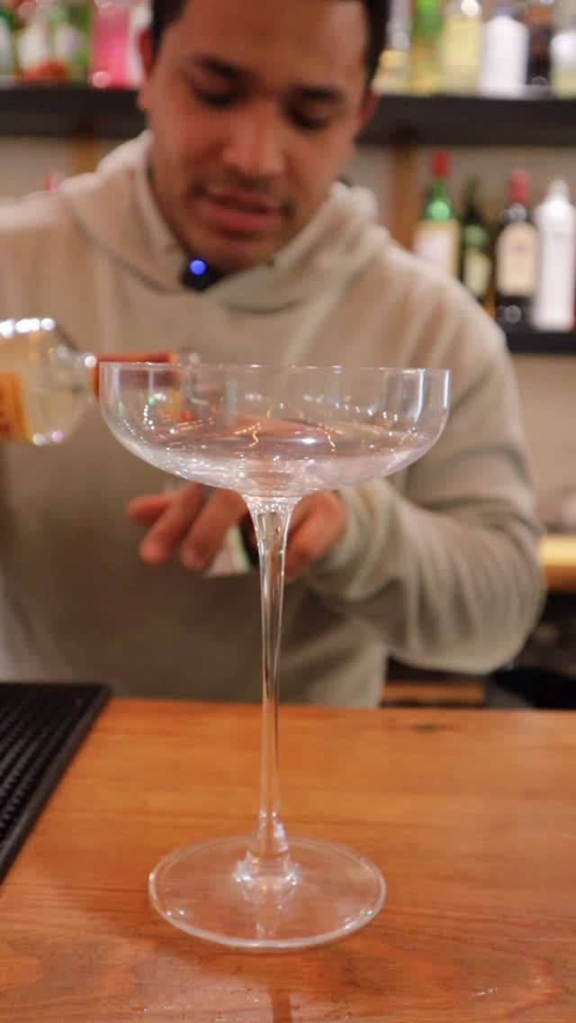 El cóctel que divide dos países 🍸🤩
📍 Plaza de la Iglesia, La Línea
📲 856 159 168
#copas #lalinea #merienda #coctel #campodegibraltar