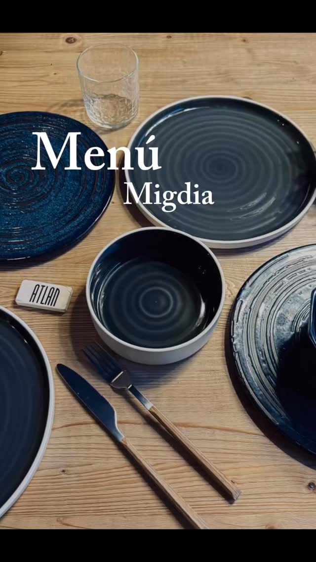 🇬🇷🌮 Grècia 🤝 Mèxic
No sabem qui va tenir la idea…
però algú va dir:
“i si barregem el millor dels dos?”
I ara tenim **un menú que barreja dos móns amb una sola esperiencia **
Sabors intensos, combinacions inesperades i moltes ganes de repetir.
⚠️ Advertència: pot provocar que tornis abans del que pensaves.
📍 Vine a descobrir-lo
👀 Menú migdia: dijous i divendres. #atlansbd #greekandmexicanfood #cocinacreativa #gastronomia #cuinaambarrels