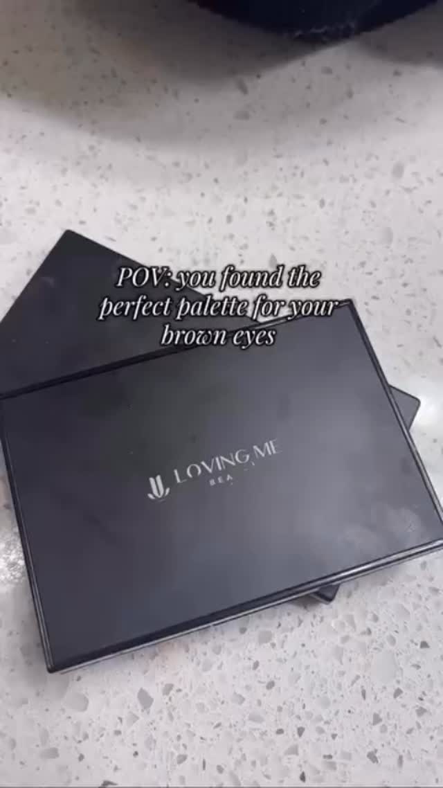 Every great look starts with the right shades. 🎨✨
From warm Caramel Kiss tones to soft Sweet Almond neutrals to the deep, dramatic intensity of Dark Storm! 🤩
Our 100% vegan & cruelty-free eyeshadow palettes give you options for every mood. 🤎
Soft glam for daytime glow. 🌤️
Sultry smoky eyes for unforgettable nights. 🌙
Bold, beautiful colors that blend seamlessly and build effortlessly. 💫
Highly pigmented. Smooth to apply. Easy to layer. Designed to perform like luxury without compromising your standards. 👑
Because the perfect look isn’t accidental, it’s curated with intention. 💄
Whether you want subtle elegance or full drama, we provide the perfect products to help you create it confidently. 🔥
Clean beauty. Vibrant shades. Flawless finishes that last. 🌿
And right now, you can elevate your eye game during our Beauty Blowout Sale with 40% off sitewide. 🛍️
Tell us, are you soft neutral or bold smoky energy? 💬
Tap the link in our bio and find your perfect palette while the sale lasts. ✨
🎥 @chiarabelleza
#eyeshadow #makeuplover #makeuplooks #boldandbeautiful #makeupaddict