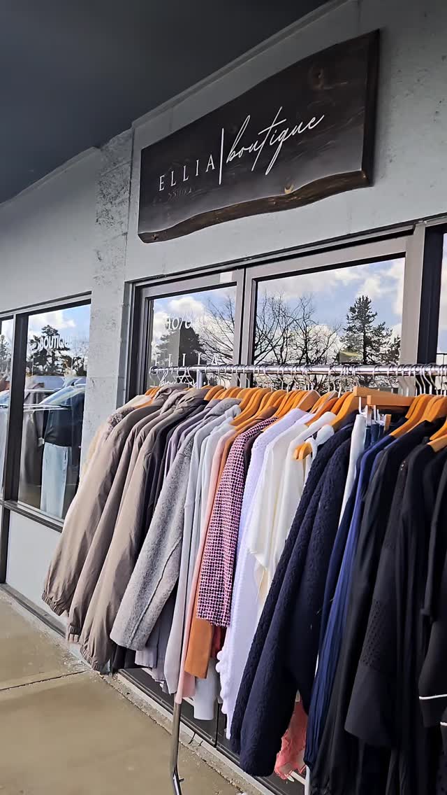 Please welcome @elliaboutique to the Landia Family! ❤️
.
.
.
.
#sidewalksale #boutiquelife #toxinfreeskincare #welcometothefamily