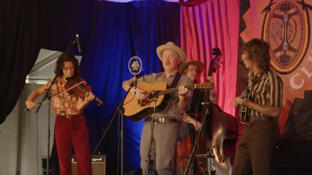 @thehighstreetdrifters @cobargofolkfestival @sams.caravan