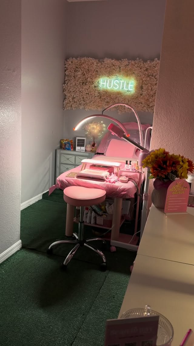 This was not just a pedicureโฆ this was a full reconstruction moment โจ
When she came to me, it was about more than appearance. It was about rebuilding what had been damaged and creating a safe, structured plan to bring her nails back to life. Reconstruction takes patience, intention, and the right technique. It is not rushed, and it is never one size fits all.
I am located in Orlando, and this reconstruction pedicure has gone viral because the results speak for themselves. With every transformation, I have watched clients regain confidence and professionals gain clarity in their skills. When you understand the foundation, everything changes.
This service has helped so many people not only improve the health of their clientsโ nails, but also improve their own confidence behind the chair. That is what makes it powerful.
If you feel called to elevate your pedicure services or learn how to properly perform reconstruction, comment LEARNbelow.
๏ฟฝIf you would like my full step by step protocol, comment EBOOK and I will share the details with you.
๐ฆ๐๐ข๐ฃ, ๐๐๐๐ฅ๐ก & ๐๐ข๐ข๐โด๏ฟฝ www.beautyandthetea.com ๏ฟฝ๏ฟฝ๐๐๐ฐ๐ค๐ข๐ต๐ฆ๐ฅ ๐ช๐ฏ Orlando, ๐๐ญ 32835
๏ฟฝ#pedicure #toebbl #pedicures #WaterlessPedicure #orlandonailtech