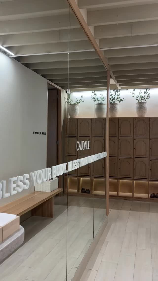 Cool girls do pilates 🤍