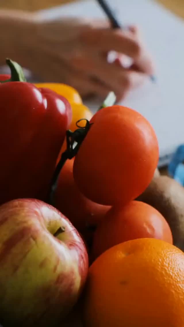 Some days I forget to celebrate the small wins. Today, I took a moment to recognize that I showed up and did something good for myself—that's a win. What's one tiny win you can claim today? Share it below and let's celebrate progress together.
#Powerof13 #AccountabilityCoach
Link in bio