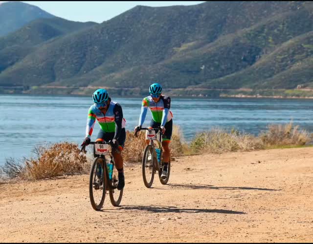 RAISE your HANDS if you feel it! 🙌🏻 Gravel or BUST we are coming.