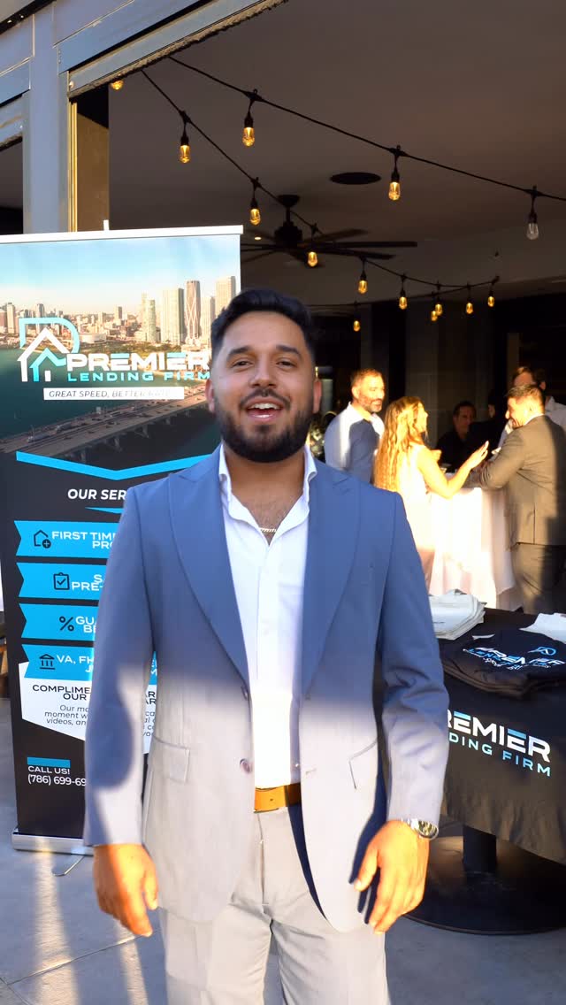 Thank you to everyone who joined and supported us this past week at Bulla Gastrobar✨ We’re grateful for the conversations, connections, and continued support🙏🏼🩵 #premierlending #mortgage #realestate #happyhour #bullagastrobar