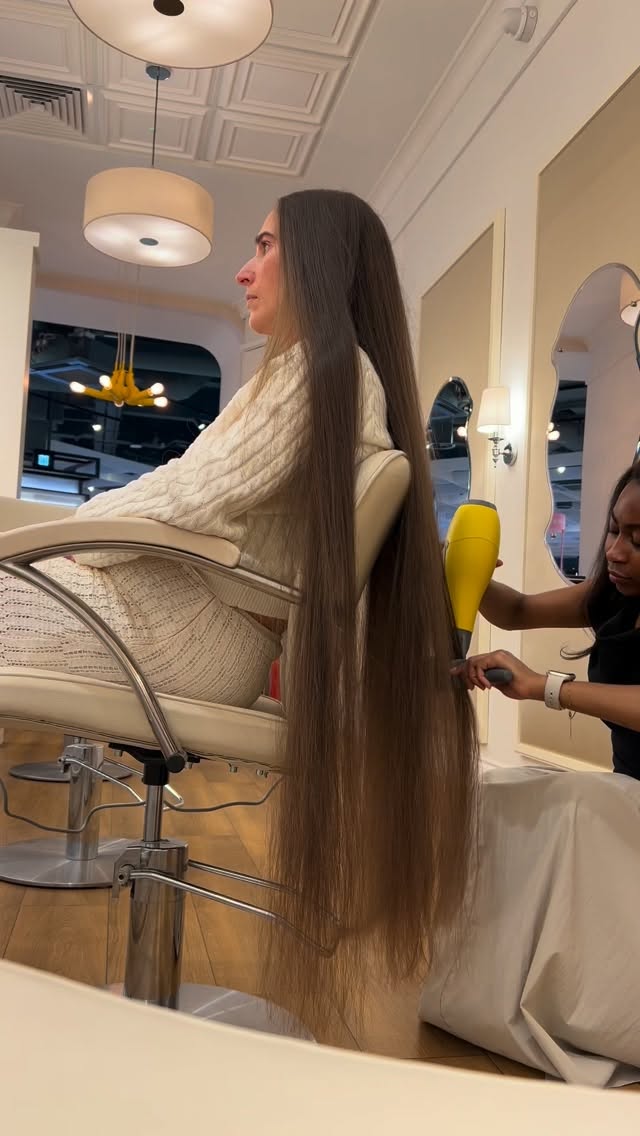 The Straight Up💕
@thedrybar @drybar_emea