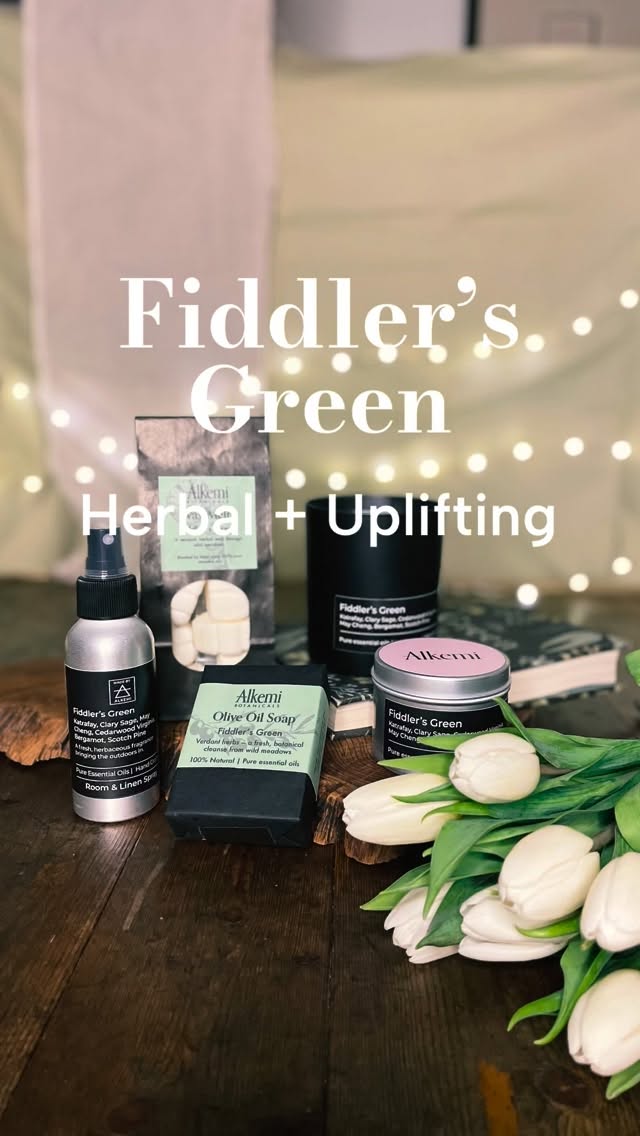 Fiddler’s Green
Inspired by wild woodland and the green understory.
Bright bergamot and may chang lift the blend, while cedarwood, katafray and pine bring soft, grounding depth - balanced with herbaceous clary sage.
Now available as:
🌿Signature candle
🌿Travel candle
🌿Wax melts
Hand-poured in small batches using natural wax and pure essential oils.
Available online. Shop the collection link 🔗 in bio.
#essentialoils #roselandpeninsula #naturalfragrance