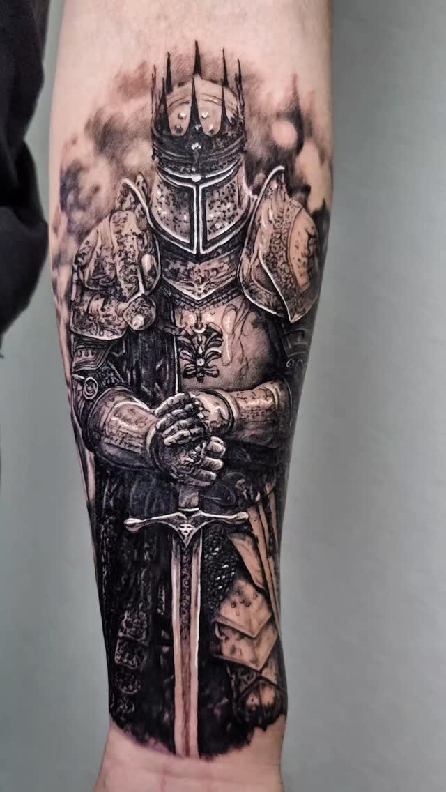 Fun Knight for Luke. Thanks buddy for a great chat!
Till next time!
great day!
.
..
.
@intenzetattooink @eztattooing @ghostlineapp @afterart.newzealand @inkpro_nz @fkirons @hustlebutterdeluxe #intenze #intenzeink #intenzeteam #afterart #ghostlineapp