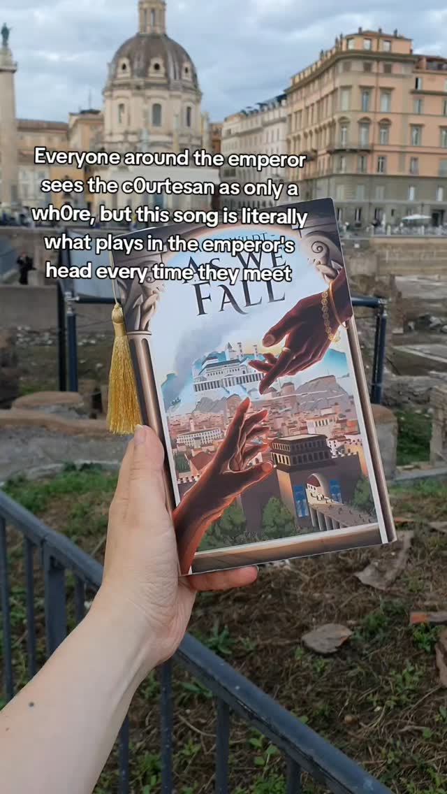 As We Fall is a 🌶 MM fantasy novel set in a gorgeous Ancient Rome inspired setting 😍
As We Fall has:
✨️ Emperor x Courtesan
✨️ P0litic4l intrigue
✨️ Flawed characters
✨️ Complex love story
✨️ Delicious 🌶 scenes
#mmfantasy
#mmromancebooks
#fantasyromance