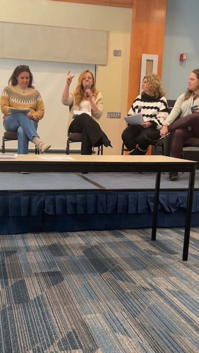 The biggest mistake people make during major life transitions?
Trying to keep their old routine.
I learned this the hard way.
After having twins, I thought I could “bounce back” the way I did before.
The same habits I had before pregnancy.
The same habits I used during my first pregnancy.
The same habits that worked for postpartum with one baby.
But my life was completely different.
Different energy.
Different demands.
Different capacity.
And the routine that once supported me… was impossible to maintain.
That’s when it really clicked for me.
Healthy habits don’t fail during life transitions.
They just weren’t built for the life you’re living now.
Transitions don’t require more discipline.
They require different systems.
If you’re in a season of change — pregnancy, postpartum, career shifts, or simply a heavier season of life — it might not be that you’re doing something wrong.
You may just be trying to live by a routine that no longer fits.
Your habits should evolve with your life.
#itsallrelative #habits #lifetransitions #sustainablehabits