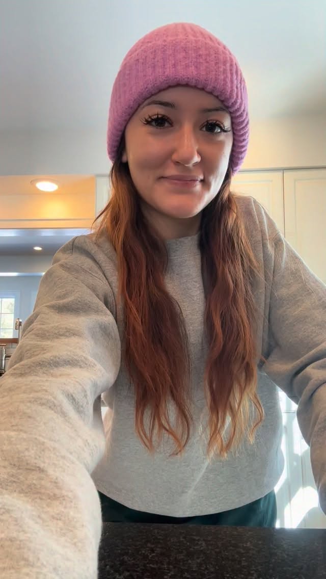 We gotta stay healthy around here to keep slinging these vintage beauties💪Recipe is very loosely based on one from @detoxinista. She has the best stuff!
4 ice cubes (lol, always 4!)
1/2 frozen banana
Frozen mixed berries or black cherries
Couple handfuls of spinach
1/4 avocado
Two scoops of peanut butter powder(we go through jugs of this every month)
1/2 teaspoon of cinnamon
Super seed trio
Dark chocolate or vanilla oat milk
Blend and enjoy!
And grab a rug while you’re at it!
#thehobbitdoorhouse #vintagerugs #smoothietime🍹