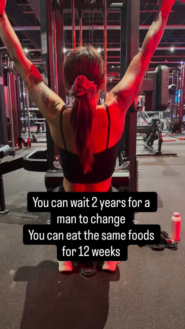 You can wait 2 years for someone else to change…
But you won’t commit to 12 weeks for yourself?
Read that again.
You’ll stay in the same body.
The same habits.
The same excuses.
Hoping life magically shifts.
Babe… no one is coming to save you.
Not a new man.
Not motivation.
Not Monday.
It’s 12 weeks.
Not forever.
12 weeks of eating proper meals.
12 weeks of showing up.
12 weeks of choosing YOU.
You’ve done harder things.
You’ve grown humans.
You run a household.
You survive on 4 hours sleep.
You can 100% do this.
If you’re ready to stop waiting and start changing…
DM me “RESET” 💌
#busymumreset #mumoftwo #fatlossjourney #strongmum #onlinecoachuk