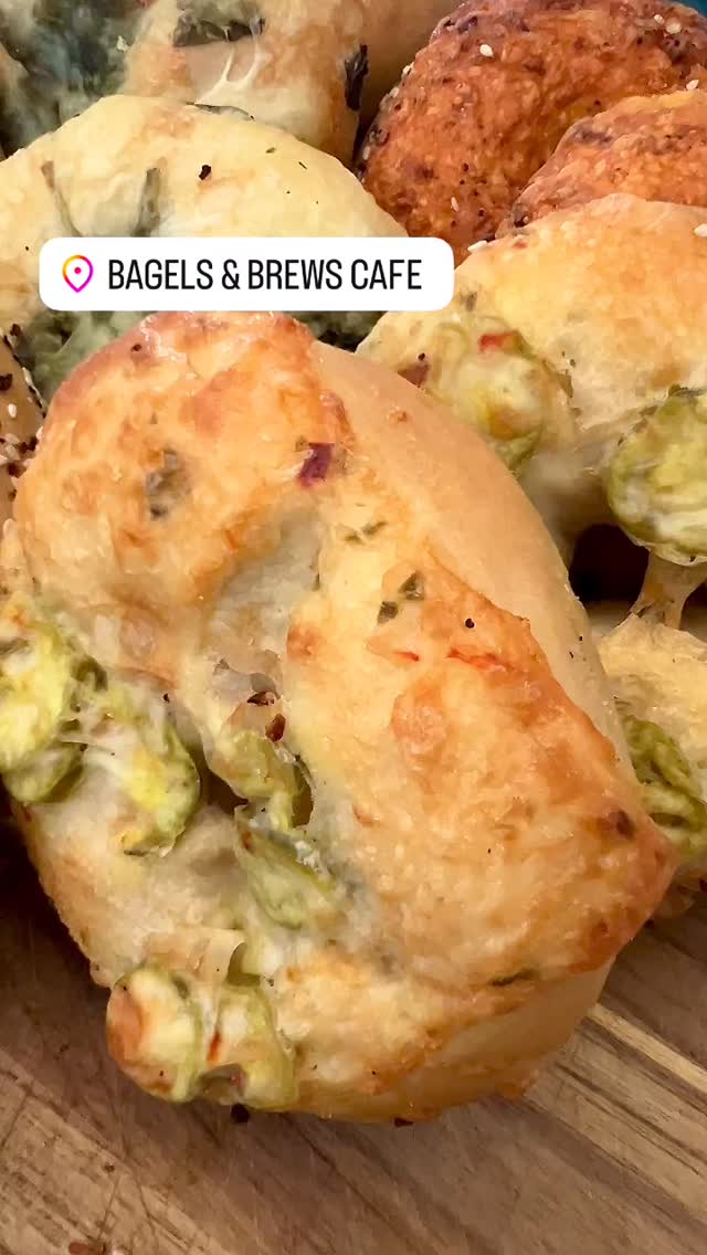 Happy Monday Meetings! 🥯☕️#sarasota #florida #eatlocal #monday