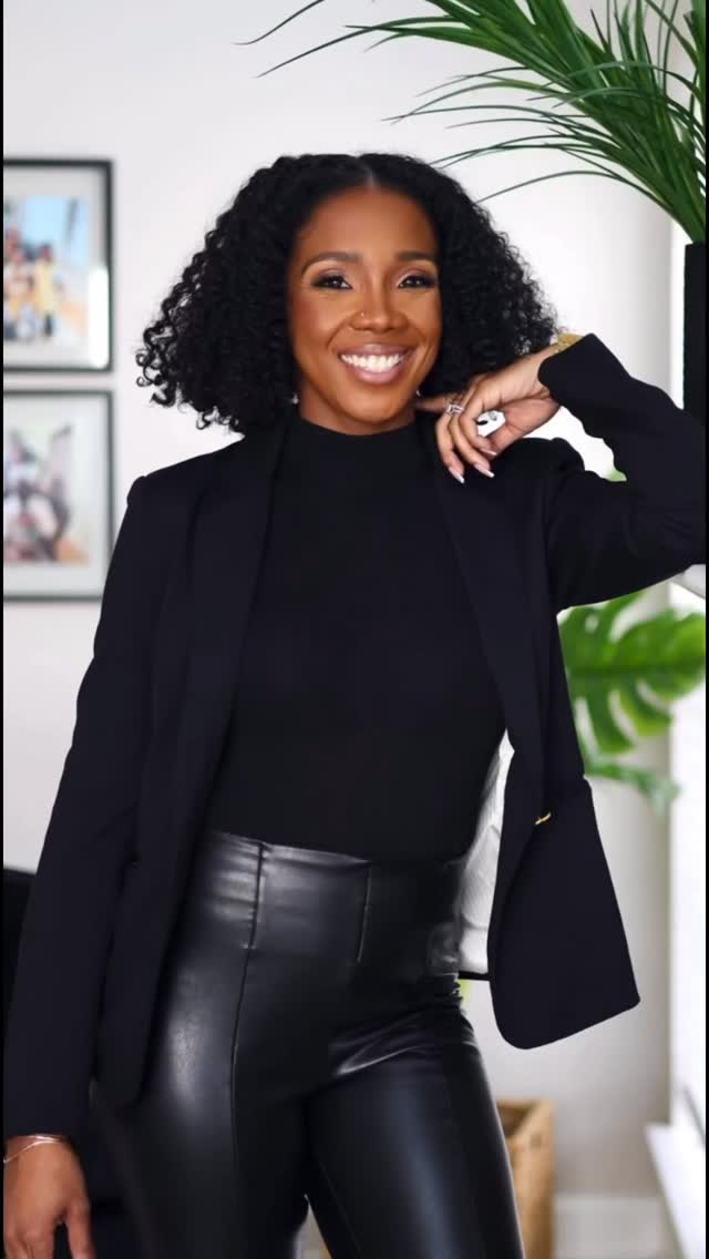 📚After an amazing time participating in the Black Business Tour, we’re rounding out Black History Month and Black Children’s Book Week with Virtual Storytime @ Left on Read, featuring independent author Colette Winston-Carter and her book Love Yuhself.
Colette is a Caribbean American author, mother, and storyteller who wrote this book so Black and Caribbean American children can see themselves reflected in joyful, powerful, affirming ways. Love Yuhself is an ABC affirmations book rooted in culture, heritage, faith, and pride. It speaks life over children: “… brave like our ancestors, creative like carnival, sweet like mangoes, proud of our roots, worthy enough to follow our dreams.”
For children, it’s colorful, rhythmic, and affirming, and for parents, it’s a daily tool to plant confidence, identity, and connection.
If you haven’t already, be sure to pick up your copy at Left on Read, and enjoy this special storytime as Colette reminds us to always love who we are and cherish our roots.✊🏾