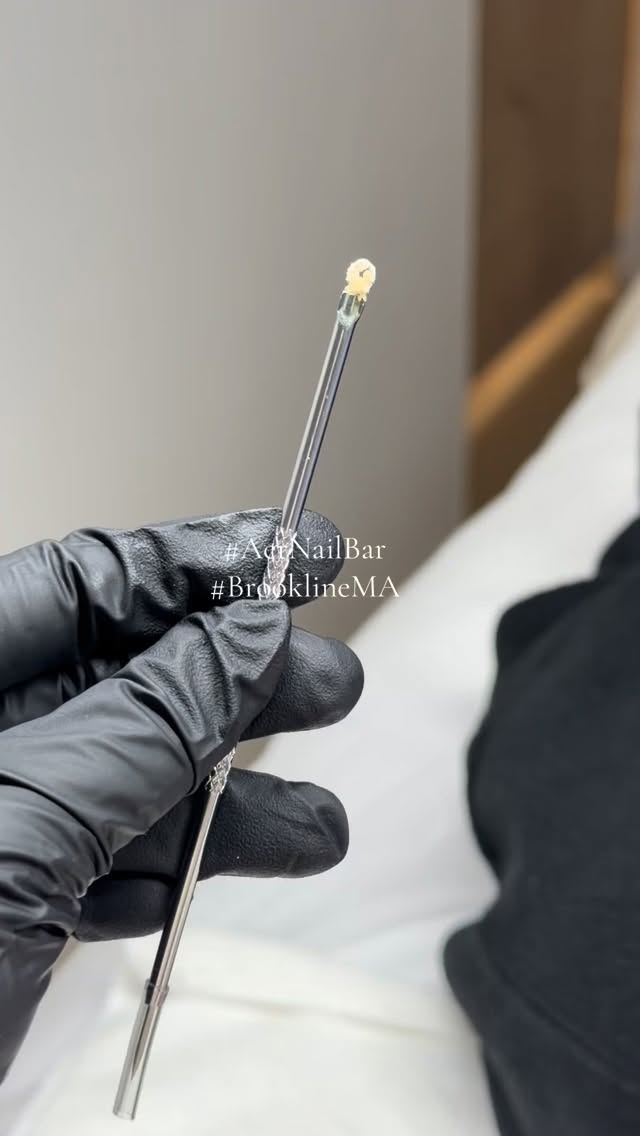 POV: your pores finally breathe again ✨✨✨
@aernailbar
📍1042 Beacon St, Brookline , MA 02446
#boston #facial #esthetician #spa #acnetreatment