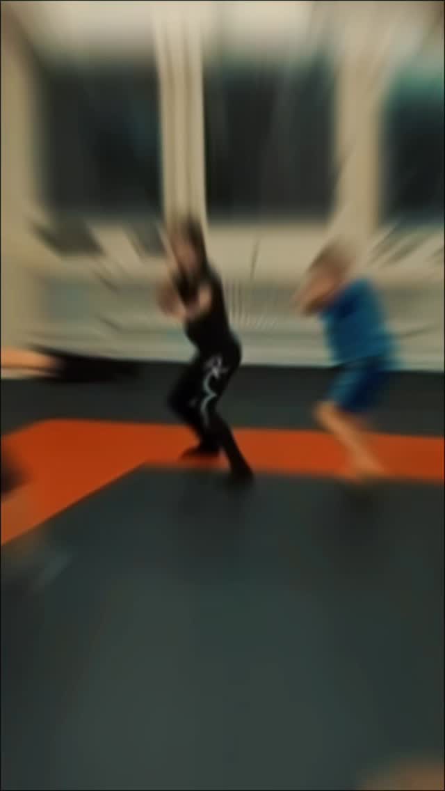 Komm vorbei & probier’s aus!
Egal ob Anfänger oder Fortgeschrittener – wir holen dich ab, wo du stehst.
🔺ARTES SPORTAKADEMIE 🔺
www.artes-sportakademie.ch
⸻
#kampfsport #selbstverteidigung #fitness #artessportakademie