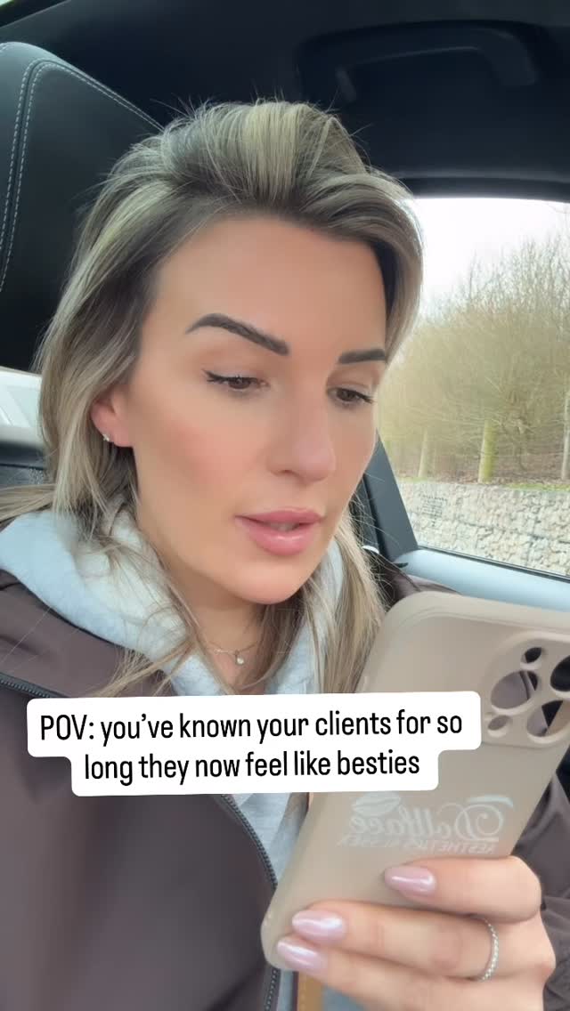 Somehow we got rid of your wrinkles, solved your relationship drama, planned your holiday, and scheduled your next 3 appointments 💁🏼♀️