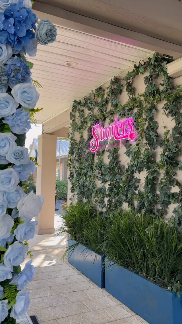 Just a flower wall? No, that’s an event statement 🩵✨