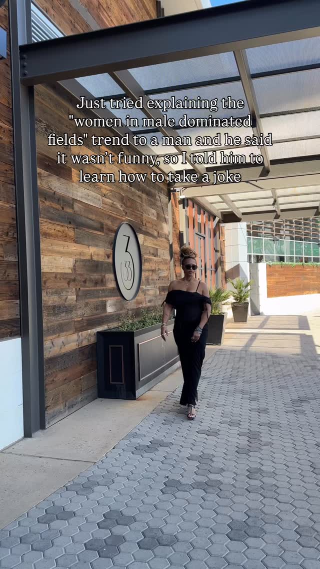 You’d be more handsome if you smiled more too, just sayin 💋
#womenshistorymonth