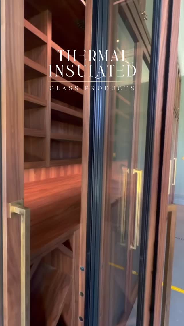 A first glimpse of our new Ivy Signature Series.
Designed for those who appreciate precision, luxury and custom craftsmanship.
This is only the beginning.
Full reveal coming soon. 👀
#ThermalGlass #IvySignatureSeries #WineCellarDesign #LuxuryHomes #ArchitecturalGlass AustralianOwned
doubleglazed