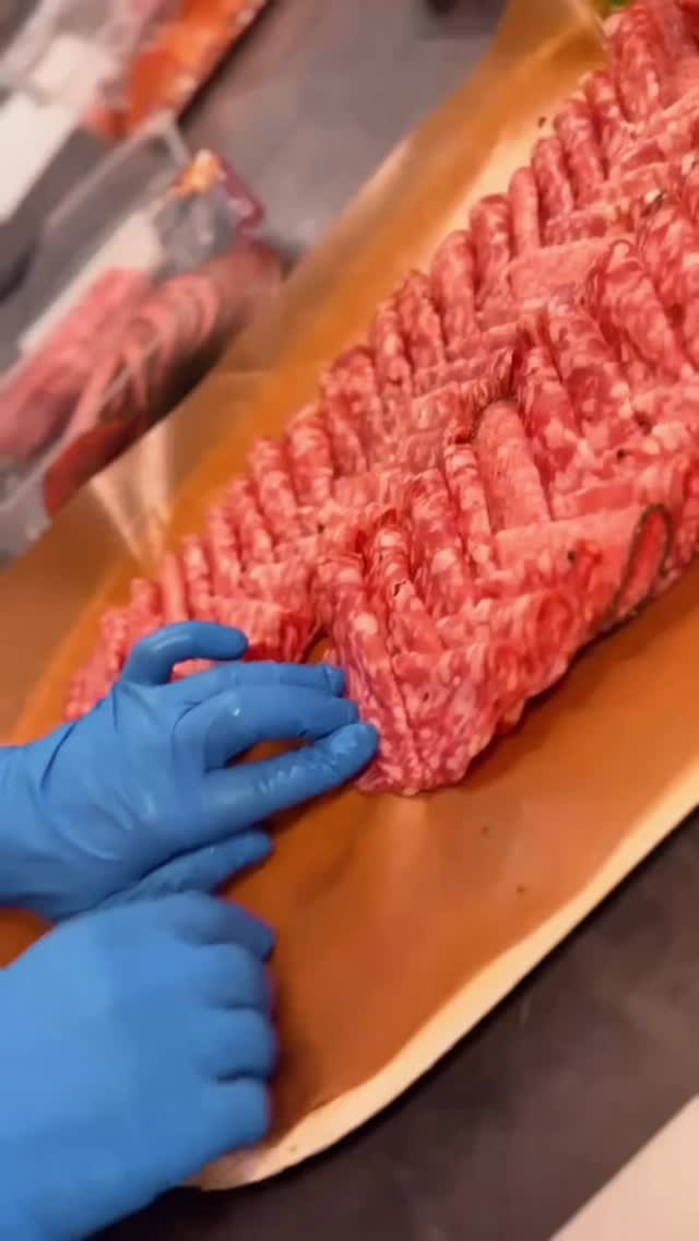 Bakom varje frukostbuffé står ett gäng morgonpigga människor med kaffe i handen och tempo i stegen 🤍
#morrisandbens #frukostleverans #företagscatering #göteborg