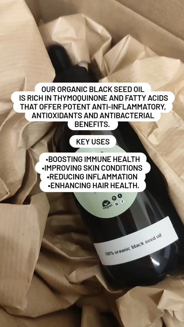 Our Organic Black Seed Oil is known to help boost immune health, help improve skin health, help to reduce inflammation and help to support hair health!
.
Shop for your yours now at www.alkalineway.co.uk
.
.
dont forget to use Feb20 at the checkout for 20% off individual packs of 90-100 capsule pack herbs!!
.
#healthiswealth #alkalineway #plantpower #discountcode #pure