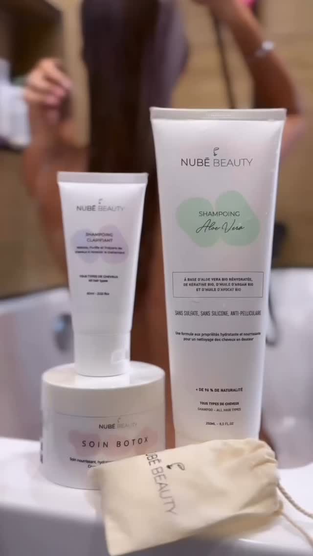 Spécialement conçu pour les cheveux qui manquent de brillance, de souplesse et de douceur 💓🫢👀 #soinbotox
✨ Disponible sur www.nube-beauty.com et en pharmacie ✨