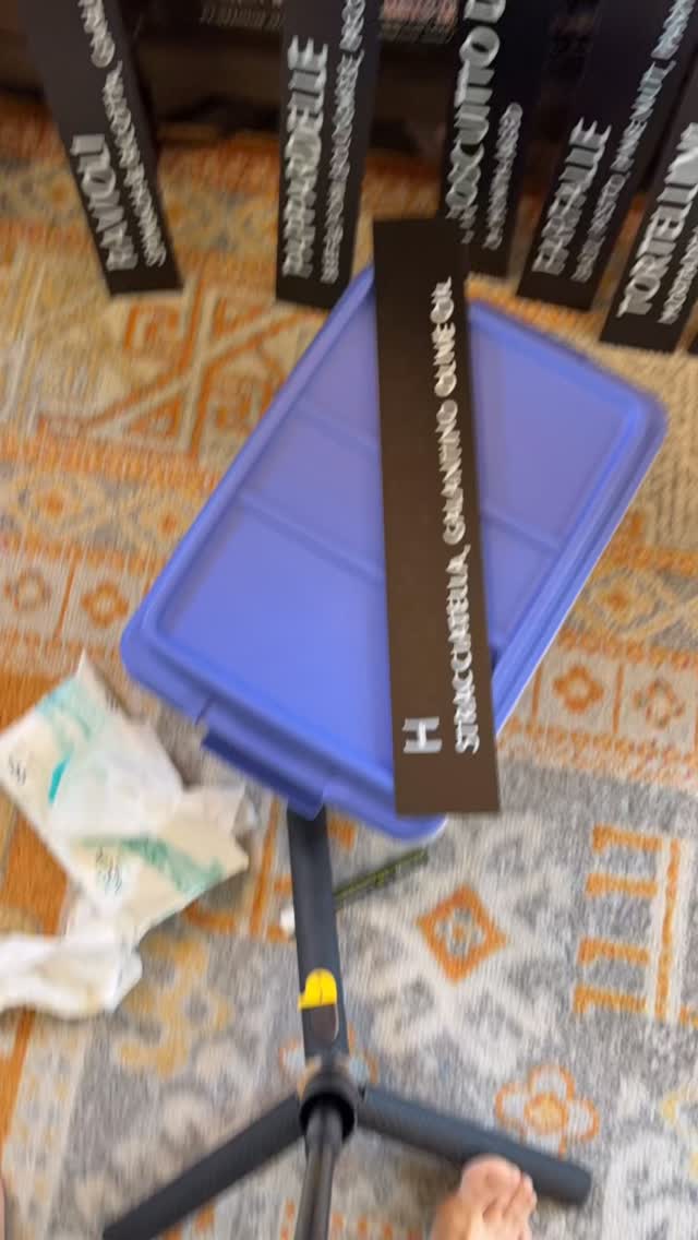 I’m still chalking! I had some health issues last year that culminated in surgery and some much needed rest. If you know me at all, you know how hard that part was! Now I’m ready to jump back in! This is a time lapse of some menu boards I’m working on this week. Can’t wait to see them installed! I have festivals and events already scheduled for the spring… Let’s do this!
#SanDiegoChalkArtist #SanDiegoArtist #SanDiegoChalk #SoCalChalkAritst #CaliforniaChalkArtist