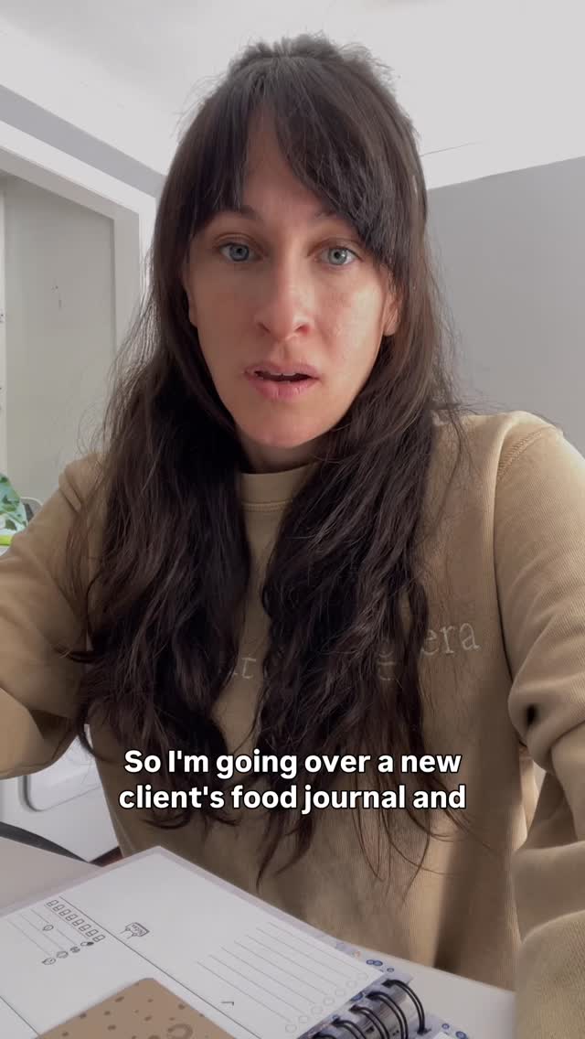 Not all ‘healthy’ foods are easy on your gut. 🥴
For sensitive digestion, partially broken down > raw so that’s why I recommend soups over salads.
#GallbladderRemoval #BileSupport #BloatingRelief