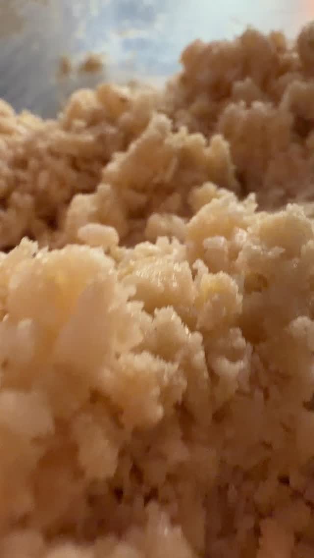 Coconuts for @cerealloves truly #healthy handmade bars ❤️🥥🌴
#cerealloversluxembourg #luxembourgcity #luxembourgcoffee