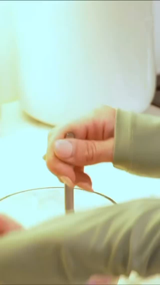 Comment or DM “ BUSY MUM” You keep jumping on “quick fix” diets…
Cut this.
Don’t eat that.
No carbs.
No fun.
And every single time you end up back at square one.
It’s not because you’re lazy.
It’s not because you have no willpower.
It’s because they’re TOO strict for real life.
I’m Chloe. I’m a mum of two.
I lost 4 stone without cooking separate meals, without starving myself, and without living in the gym.
I fit fat loss around my FAMILY.
Not the other way round.
You don’t need another extreme plan.
You need something you can actually stick to.
Follow me if you’re done with all-or-nothing dieting and ready to do this properly 💗
#femalecoach #motherhoodfitness #workouts #mealplans #busymum