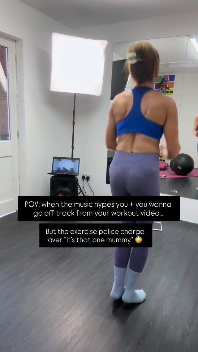 The way he charges over though 😳
Are us mums not even allowed to enjoy a good tune nowadays ? 🎶 🤣
Lost myself for a second… soon get pulled back to reality 🤪
This was Day 1 of my 4 week RESET program - I’m fully committed for another month! Just 8 minutes a day Mondays - Friday, on top of my Advanced Core Builder and anything else I might throw in!
Ladies don’t stress about your exercise journey this month - simply enjoy it, follow the plan, don’t chase perfect and jus show up as your best self 👊
Hit 🔥 if you’re with me this month?👇
#workoutsformums #legsbumsandbubbas #katesmumfitclub #workoutwithkids