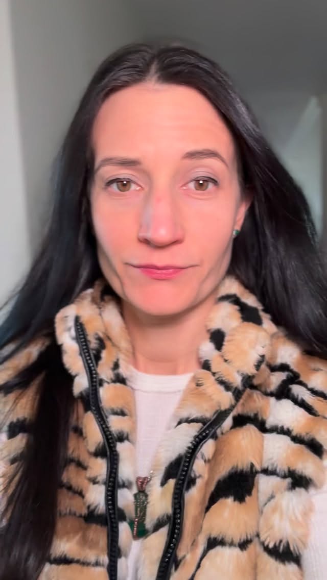 Big changes can be exciting… and still feel really overwhelming in the body.
Something I’ve learned in my own life is that we can only move as fast as our nervous system feels safe to move.
Even when the change is something we wanted.
Even when it’s the life we asked for.
That’s why checking in with what you’re actually feeling and being in spaces where you’re supported and in community matters so much.
It’s a big reason I’m so passionate about Daydream.
A space to move your body, release what’s been building up, connect with others, and honestly just have some fun together.
We’ll be drum dancing, experiencing sound healing, and giving our nervous systems a chance to land.
Sunday March 1
3:30–5:50 pm
Zen Loft Collective in Batavia
If it feels aligned, you can grab your spot through the link in my bio.
#somatics #nervoussystemregulation #healingincommunity #soundhealing