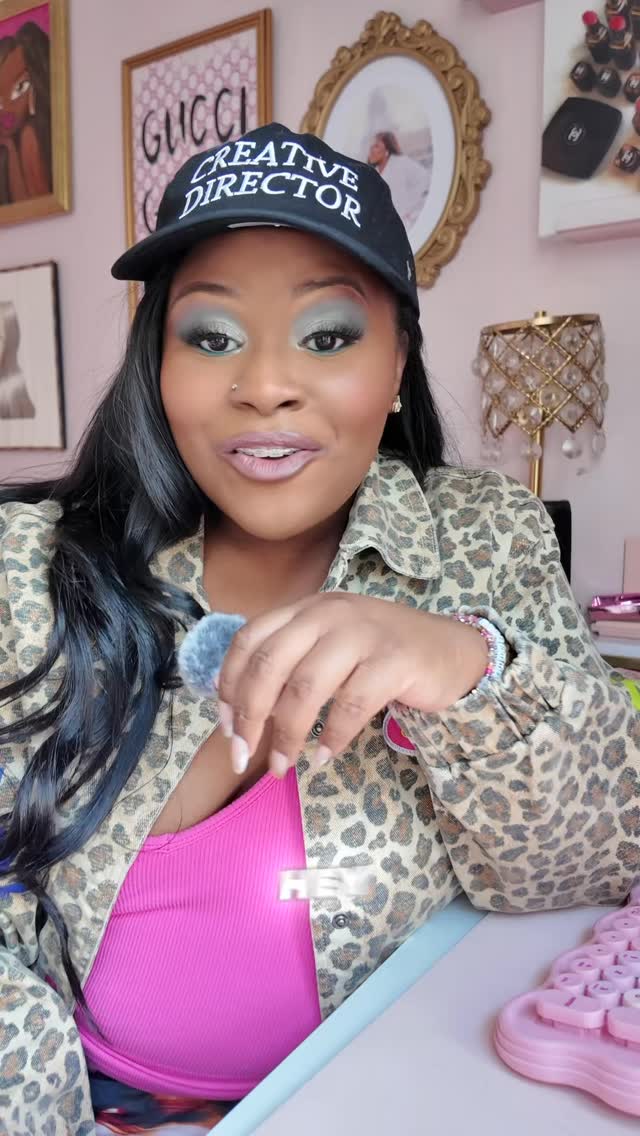 I’m backkkk and I’m feeling generous.
The first FIVE 2026 seniors to book with me get a FREE 30 second highlight reel.
Not a slideshow.
Not a little iPhone clip.
A whole main character movie moment.
Confetti. Laughs. Golden hour glow.
The “yeah that’s me” energy.
Once the 5 spots are gone… I’m closing it.
Houston seniors don’t play with me. Let’s gooo 📸✨
#HoustonSeniorPhotographer
#HoustonSeniors
#ClassOf2026
#SeniorPortraits
#TexasSeniorPhotographer