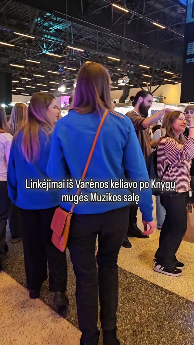 Linkėjimai iš Varėnos miškų keliavo po Vilniaus knygų mugės Varėnos salę.
#knygumuge #litexpo #mushrooms #greetings #varenoskultura