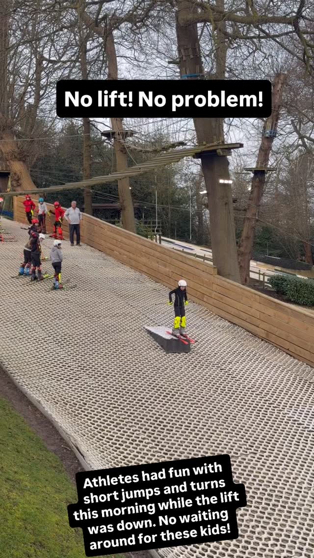 Athletes and coaches were quick to diversify training today when the lifts were down @theoakwoodesher
Everyone enjoyed the jumps this morning @erskinemalcolm
#jump
#spsrcracing
#spsrc
#sandownparkskiraceclub
#skirace