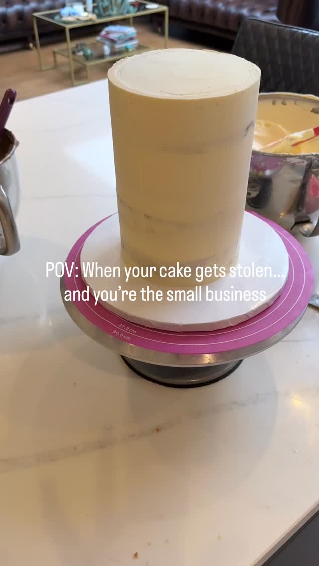 Cake theft is real.
Non-payment hurts small businesses more than people realise.
This is why deposits, boundaries, and terms matter. 🤍
#smallbusinessuk #CakeBusiness #PaySmallBusinesses #CreativeBoundaries #cakemakerlife