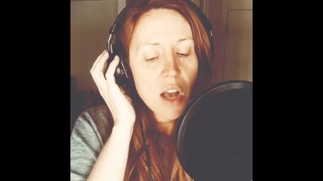 ALWAYS ON THE RUN — OUT APRIL 10
Almost six years ago, I posted this video of “Always on the Run” from my little home setup in Portland… and it took on a life of its own. It connected with listeners in a way I didn’t expect and brought so many of you here for the first time!
In 2020, the song was released by Alfred Howard as part of a series of albums full of many incredible songs by different artists, all built around Al’s gorgeous, gorgeous lyrics.
But to me, this song has always felt like the starting point. It inspired a whole album of collaboration between me and Al- an album that’s officially coming later this year(!!)
On April 10, “Always on the Run” will be released as the first single from Western Heart- so it feels right to begin right here again, where it all began 💞
Pre-save link in stories and bio!