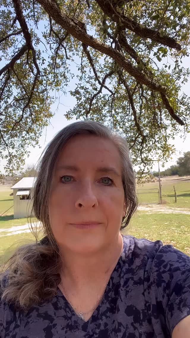 You were praised for being the strong one. But being needed felt safer than being honest about your limits. Now, your body doesn’t know how to stop. If this hit, comment “strong” #lifestream #womenover40 #midlifecoach #nervoussystemhealing