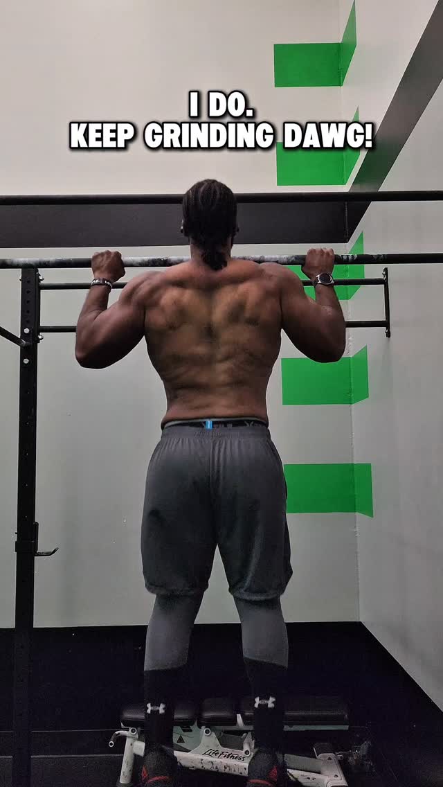 Keep Grinding Dawg!
I get it. Dude in the sound is talking about absolute strength vs relative strength, but at the end of the day weight is weight. If your +200lbs squatting +400lbs you're strong even at a relative level. Don't let these social media fitness guys or athletes tell you different. You're comparing yourself to the 0.01% of the human population.
You should strive to at least do a few bodyweight pull ups, but making that the benchmark for "strength" is wrong. If you are repping the stack on the lat pulldown machine at any gym while maintaining good positioning, controlling the weight, etc. You're strong. Be proud and keep grinding!
🔸️🔸️🔸️
(NASM- CPT/CNC/BCS/VCS)
ONLINE & IN PERSON TRAINING/PROGRAMMING AVAILABLE‼️
#fitness #motivation #PullUps #adfitness