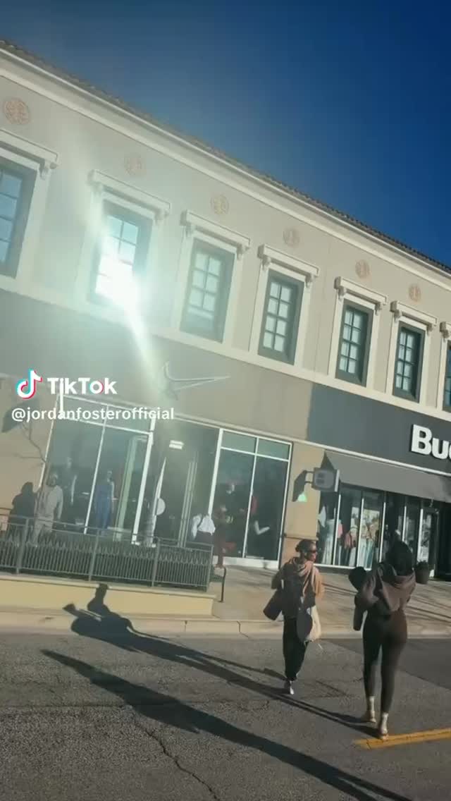 Thank you @jjordanfoster!
It looks like @aliciascoffeellc is on a Matcha 🍵 Tour🫶🏾